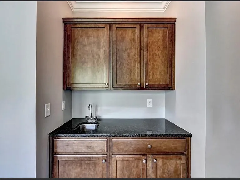 3050 Quantum Ln — Photo 28