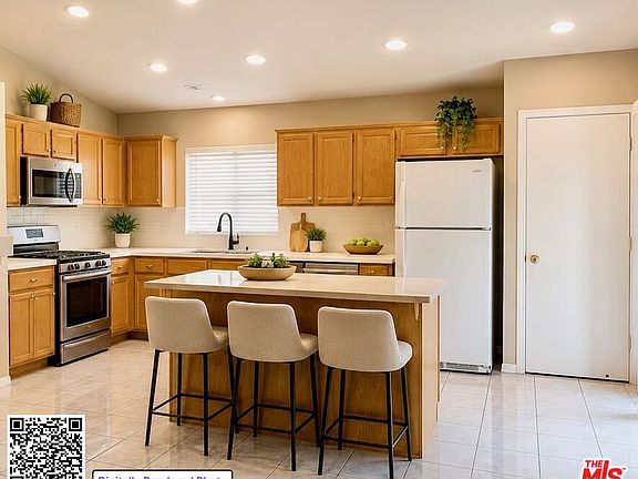 2nd image of 570 Pombo Square Dr