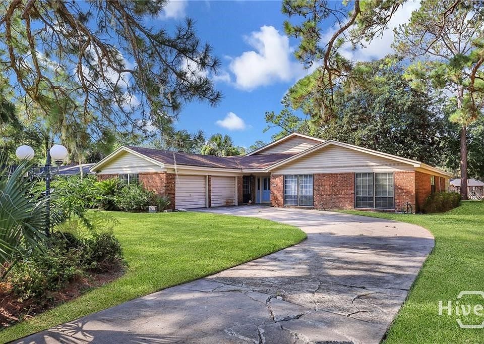 1st image of 387 Hunt Drive