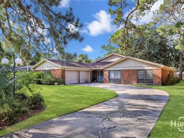 387 Hunt Drive, Savannah, GA 31406
