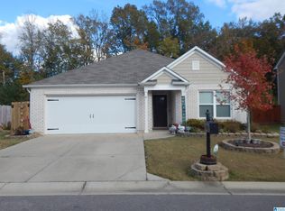 6492 Newbridge Dr, Bessemer, AL 35022