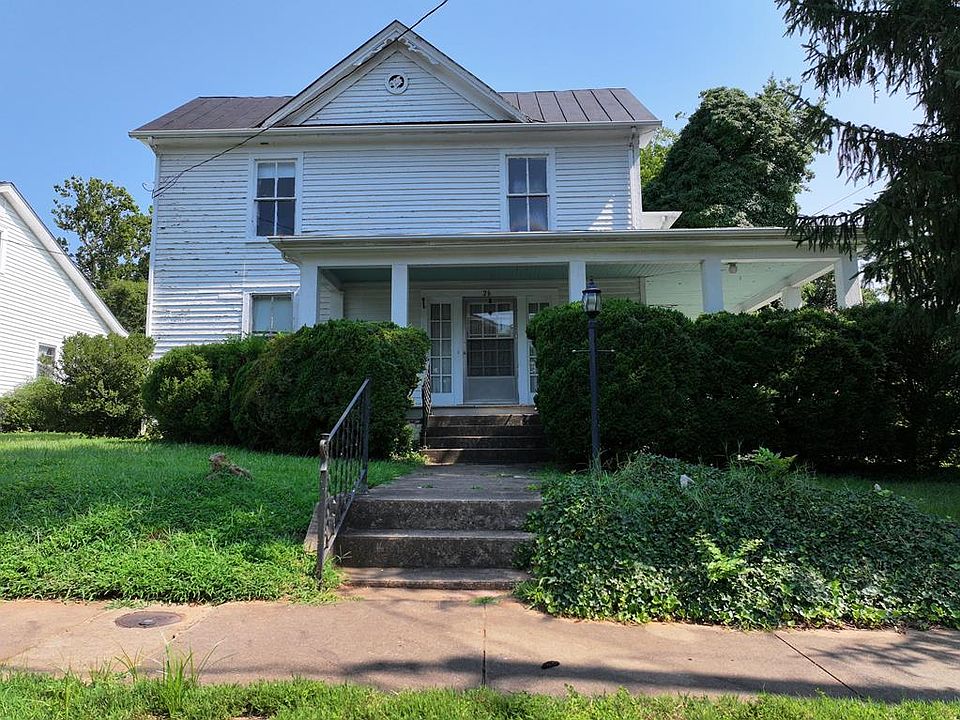 1st image of 26 Lanier Ave