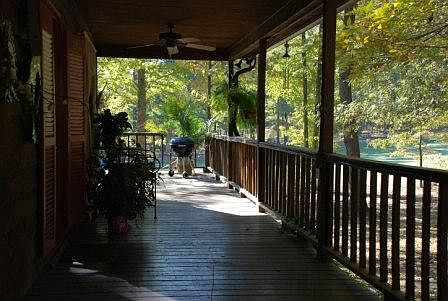 3rd image of 75 Brad Lee Ln