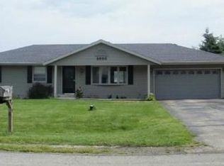 6890 Cindy Dr, Rockford, IL 61109