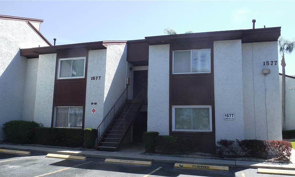 1st image of 1577 Greenlea Dr APT 9
