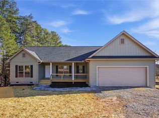 333 Oliver Rd, Westminster, SC 29693