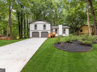 1097 Wildwood Ln, Lawrenceville, GA 30046