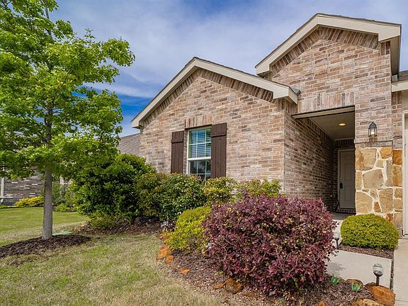 2nd image of 1609 Megan Creek Dr