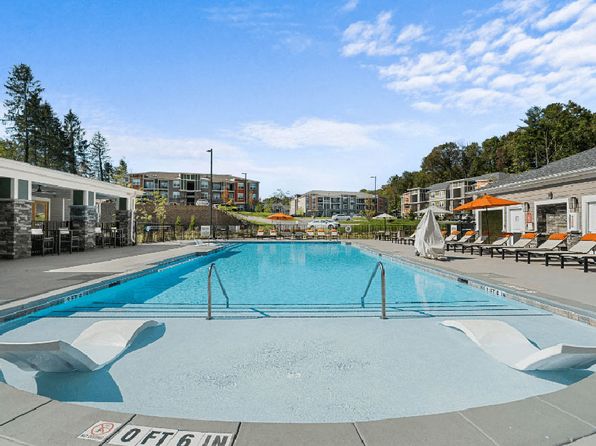 125 River Birch Grove Rd #205-201