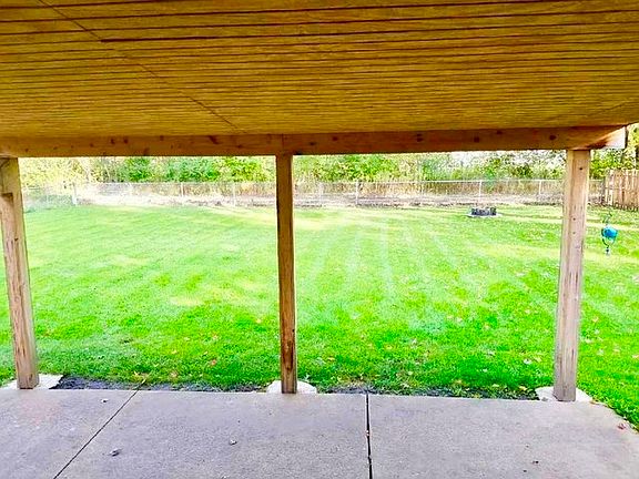 5th image of 2116 Cottonwood Dr