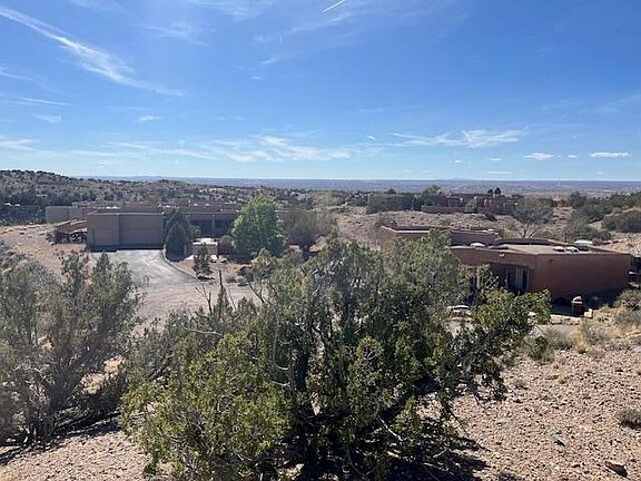 5th image of 29 Desert Mountain Rd