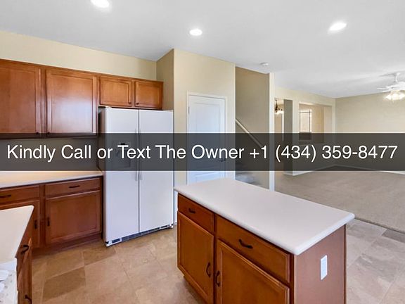 5th image of 16738 Desert Willow St #C