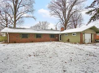 617 Grandview Dr, Edwardsville, IL 62025