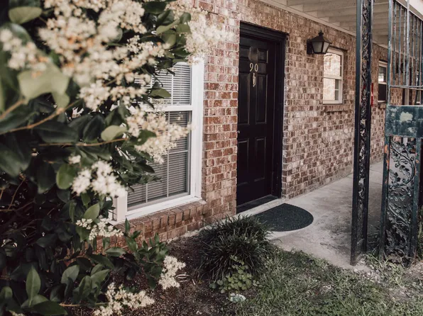 867 Colony Dr #F-90, Charleston, SC 29407