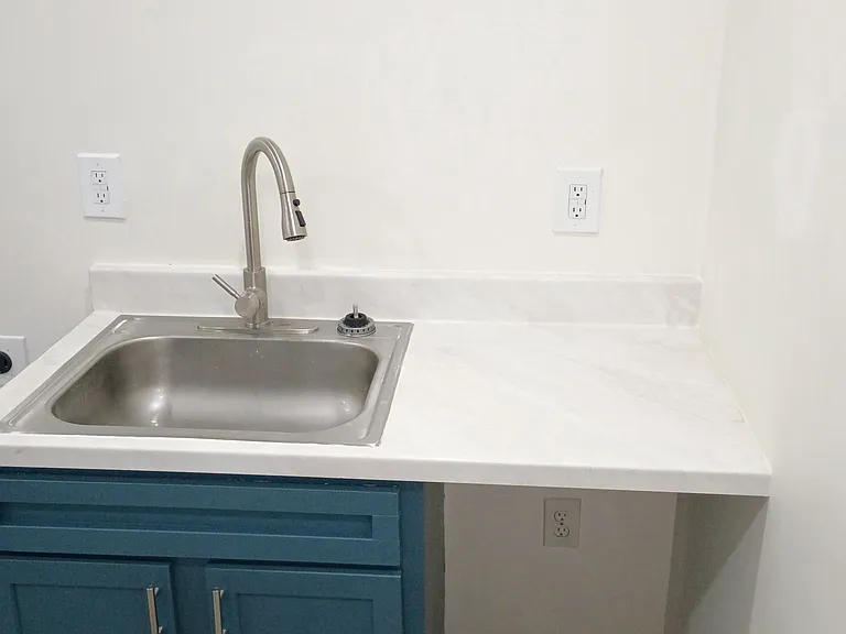 2901 Nathan Ave #B-411 — Photo 19