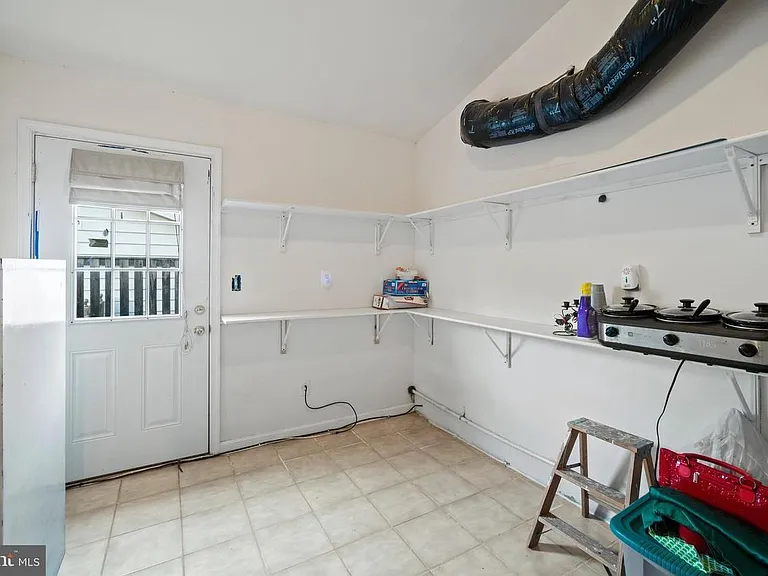 1042 S Ironwood Rd — Photo 24