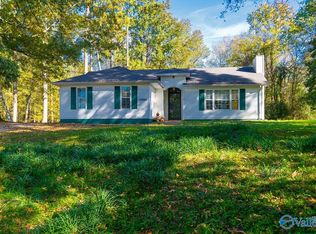 14201 Dogwood Rd, Athens, AL 35611