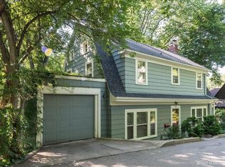 10 Ridgeway St, Ann Arbor, MI 48104