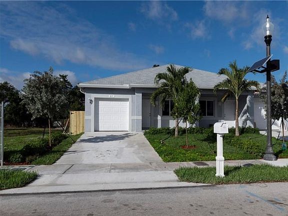 4th image of 817 NW 1st Ave