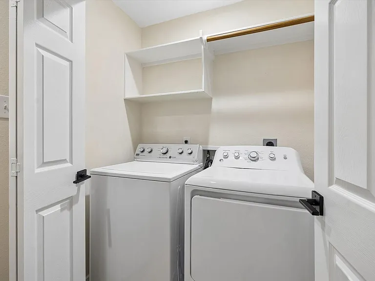 7 Wineberry Pl — Photo 26