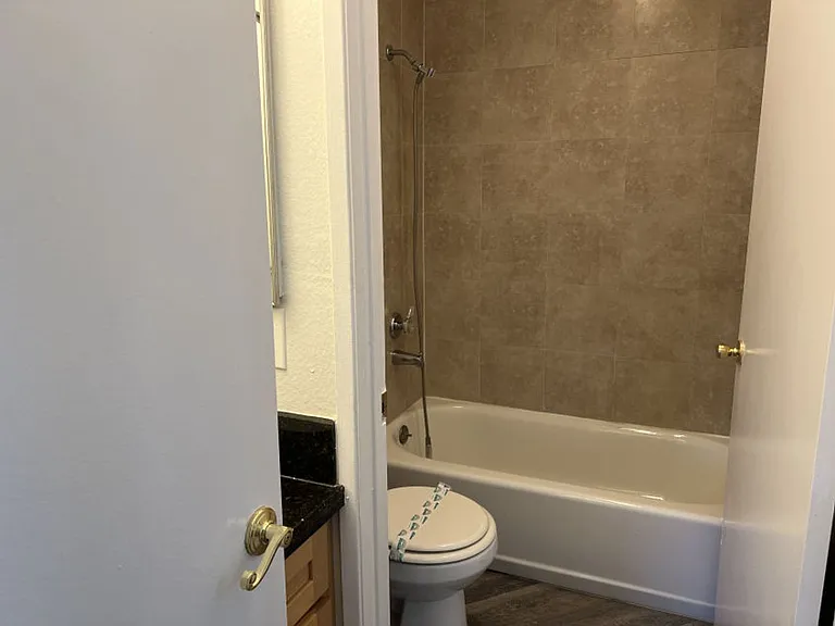 Acre Heights Apartments — Photo 41