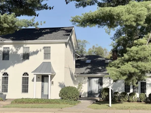 214 S Royal Ave, Front Royal, VA 22630