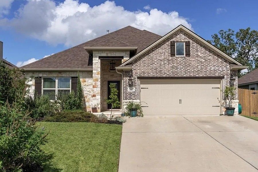 1st image of 2502 Kimbolton Dr