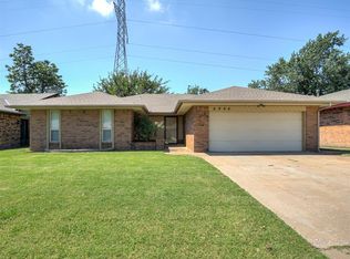 6904 N Elk Canyon Rd, Oklahoma City, OK 73162