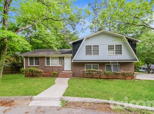 887 Sheppard Way, Stone Mountain, GA 30083