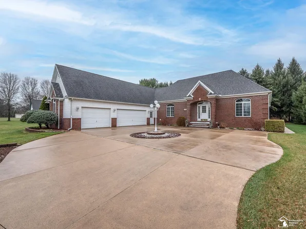 12265 Laginess Rd, La Salle, MI 48145