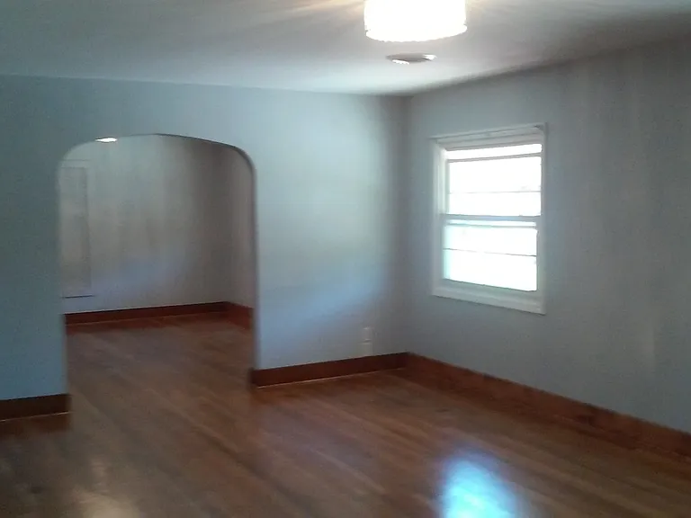 213 E Western Ave #A — Photo 7