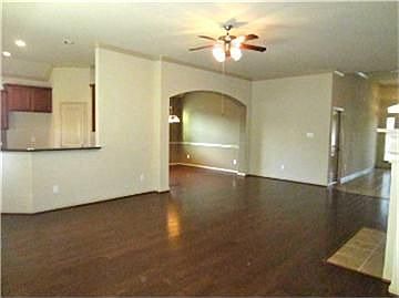 5th image of 2420 Winter Trail Dr