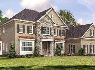 10208 Mallory Estate Dr, Great Falls, VA 22066