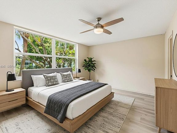 3rd image of 4025 N Federal Hwy APT 226C