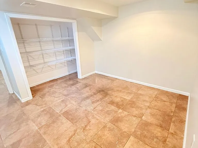 705 Dehaviland Dr — Photo 11