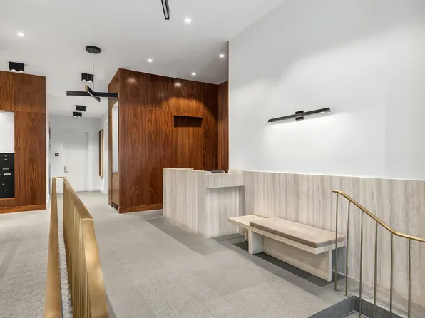 435 West 19th Street image 9 of 9