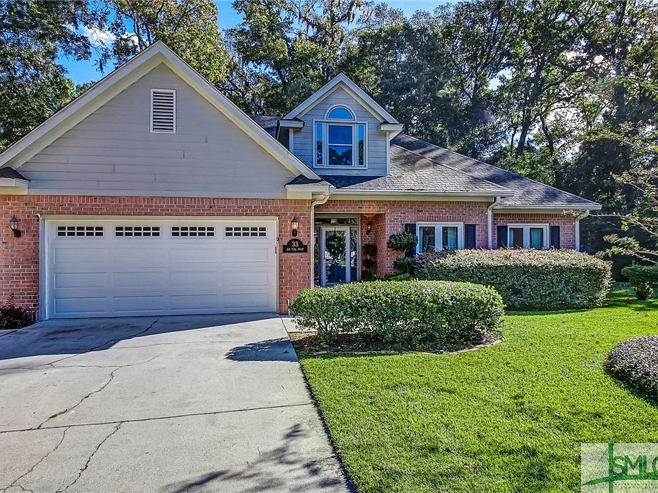 1st image of 33 Oak Park Point