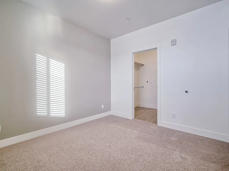 Eden Apartments — Photo 48