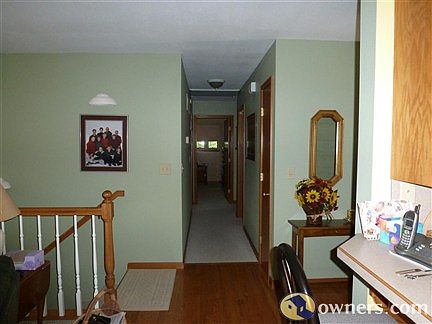 Hallway to bedrooms