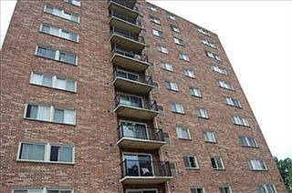 2nd image of 15555 Hilliard Rd APT 402