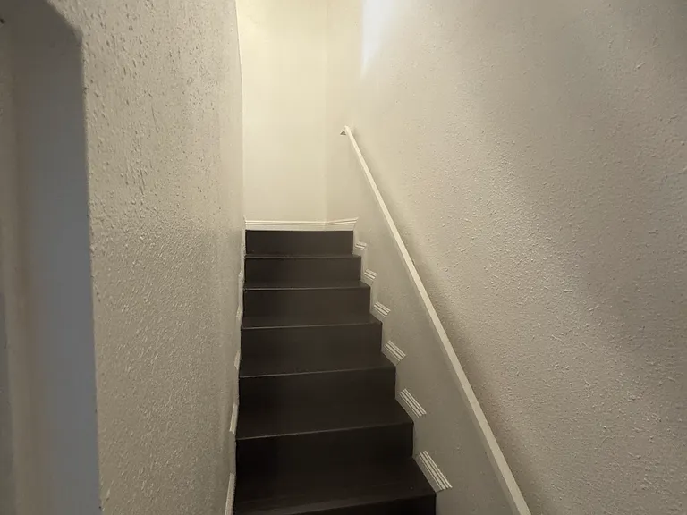 1111 Sunvue Pl #6 — Photo 9