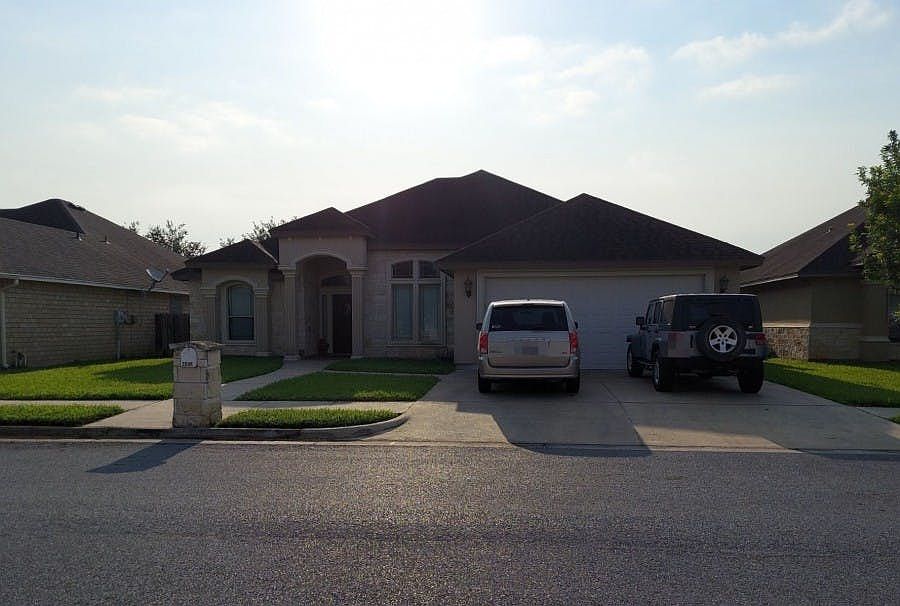 1st image of 2906 Windcrest Ln
