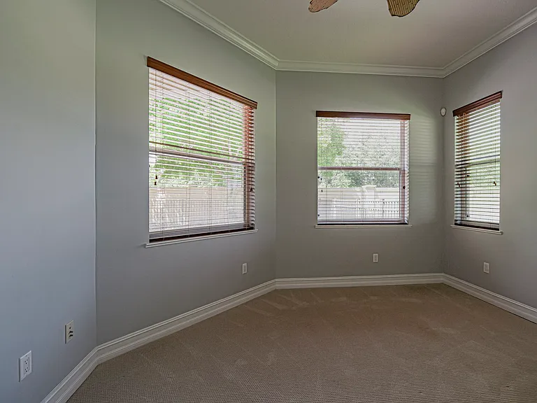 1965 Bridgepointe Cir #84 — Photo 23