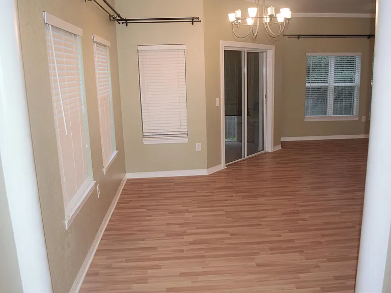 10817 Thames Vista Ct — Photo 8