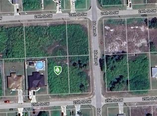 2902 25th St SW, Lehigh Acres, FL 33976