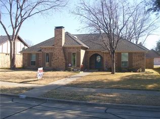 2002 Westminister Dr, Rowlett, TX 75088