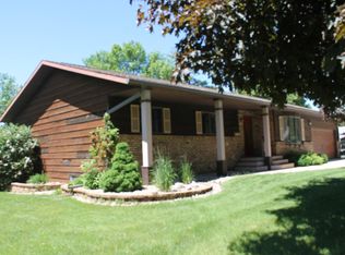 613 Lake Ave E, Fulda, MN 56131