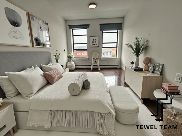 2273 Adam C Powell Blvd #5CC