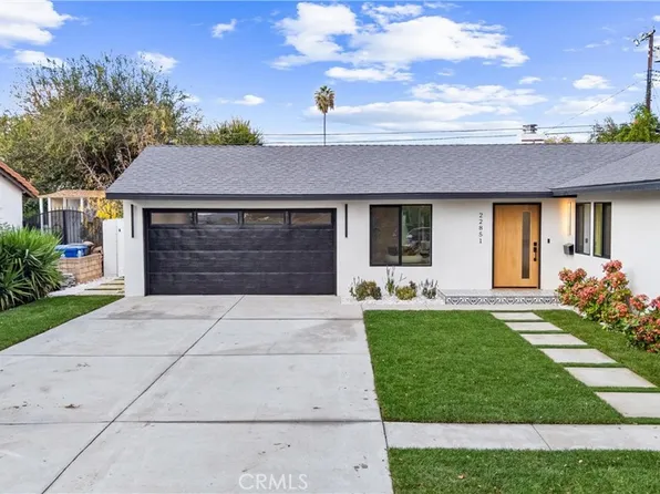 22851 Vose St, West Hills, CA 91307