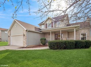 18 Covington Dr, Valparaiso, IN